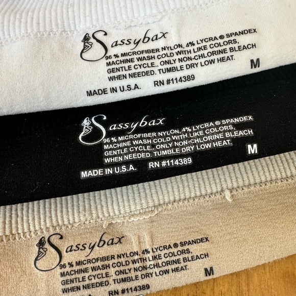 SASSYBAX lot of 3, nude, black & white, stretchy body shaper, size M, EUC - Picture 8 of 9